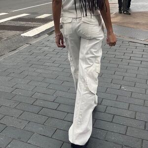 Brandy Melville NWOT Kim Pant White